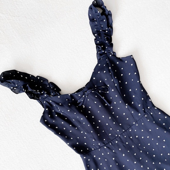 Aritzia Dresses & Skirts - Sunday Best Hearts Flirt Dress